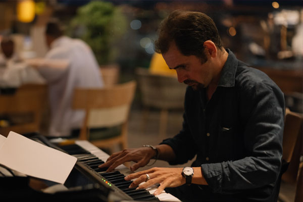 Gigi Pianoman at Repuclic Restaurant